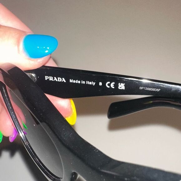PRADA Sunglasses - A 02S - BLACK on Black - BRAND NEW with Case-Box-Paperwork - Picture 7 of 13